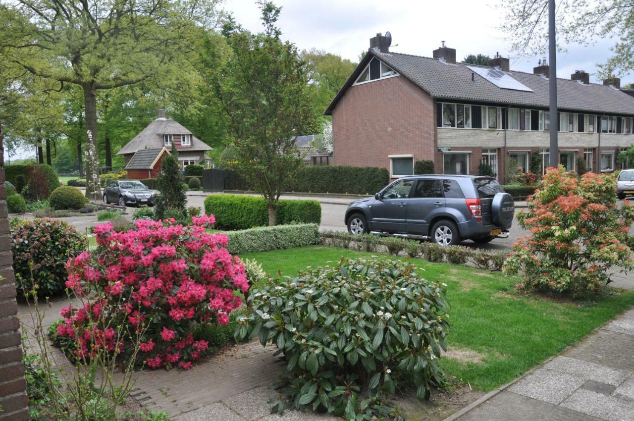 Huize Huizinga Bed & Breakfast De Steeg Exterior photo