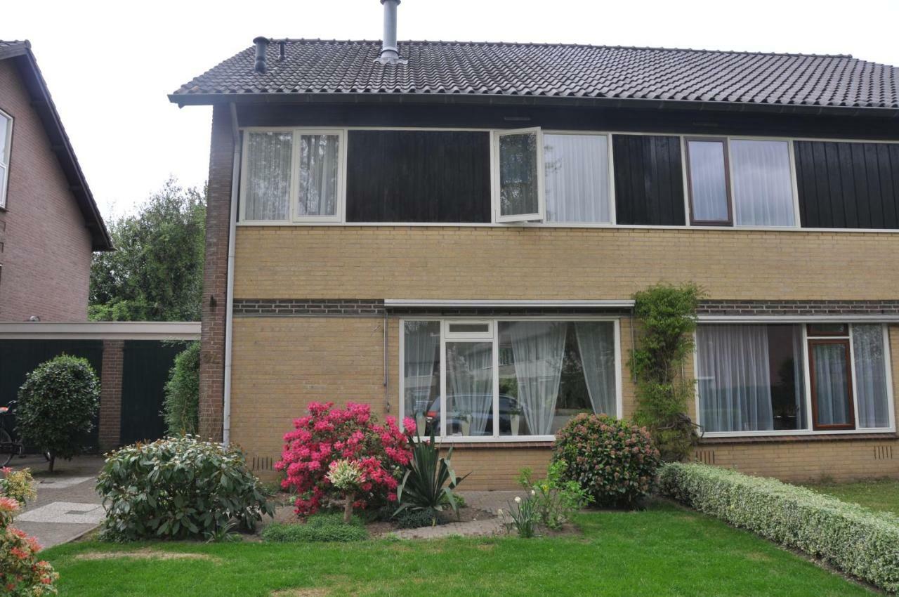Huize Huizinga Bed & Breakfast De Steeg Exterior photo