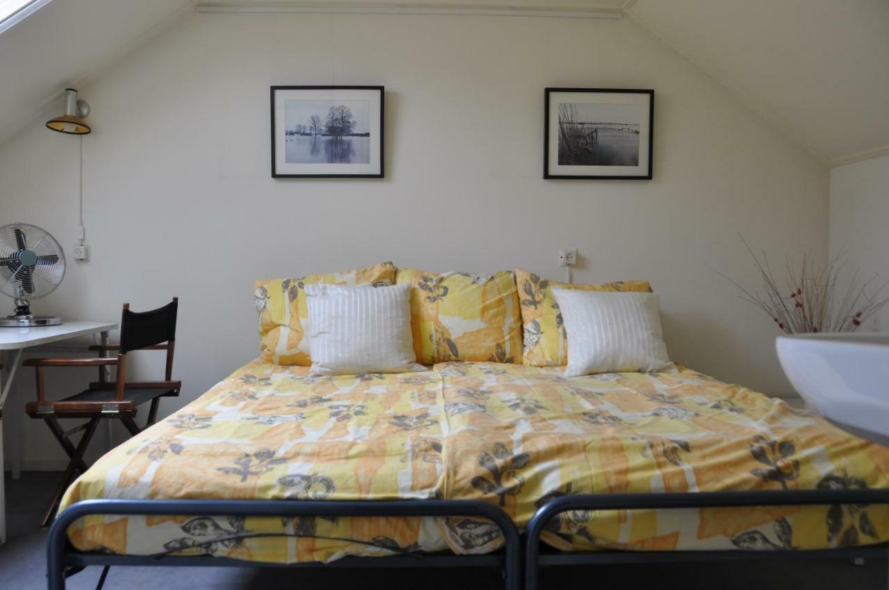 Huize Huizinga Bed & Breakfast De Steeg Exterior photo