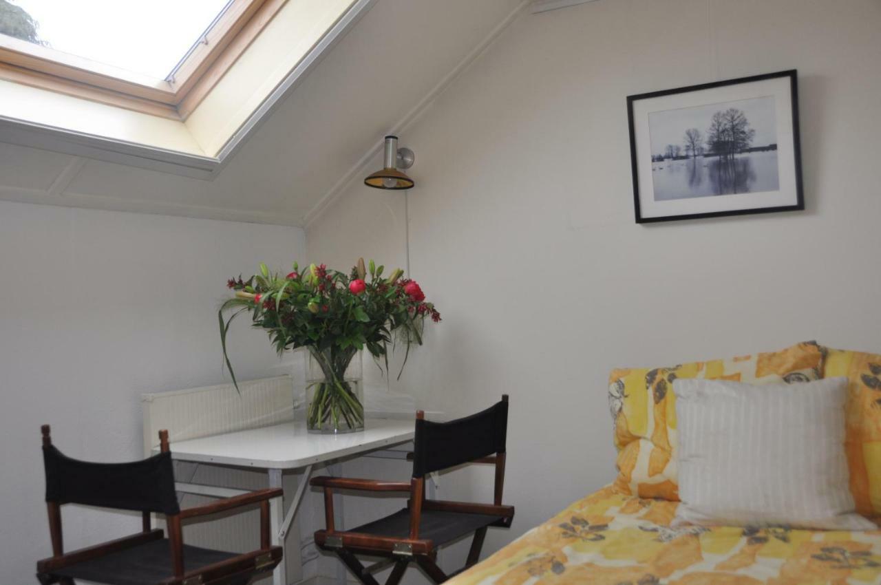Huize Huizinga Bed & Breakfast De Steeg Exterior photo